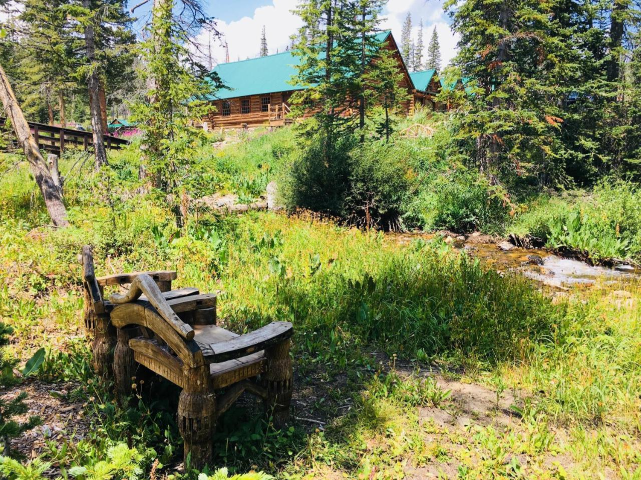 Centennial Snowy Mountain Lodge المظهر الخارجي الصورة