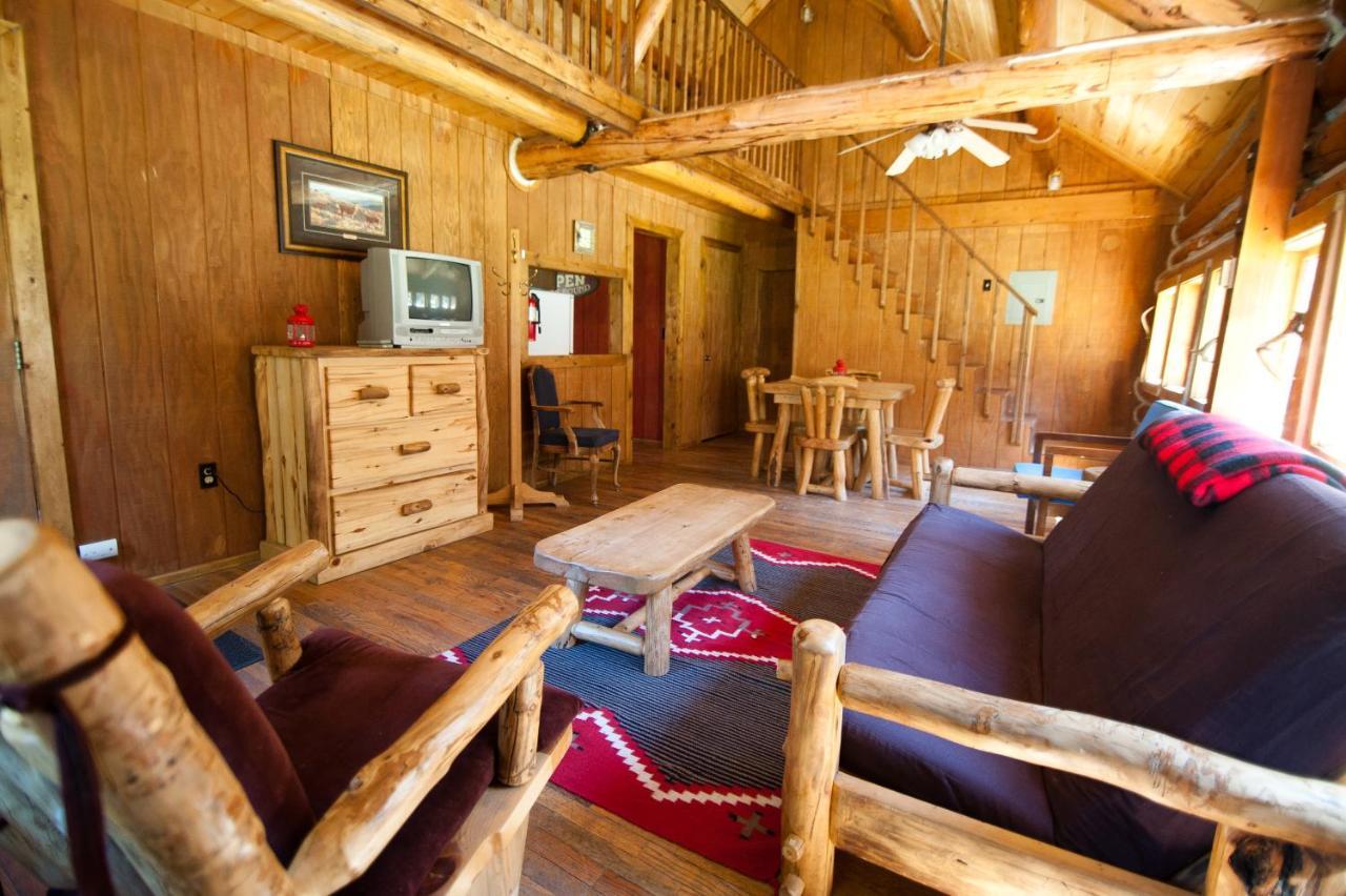 Centennial Snowy Mountain Lodge المظهر الخارجي الصورة